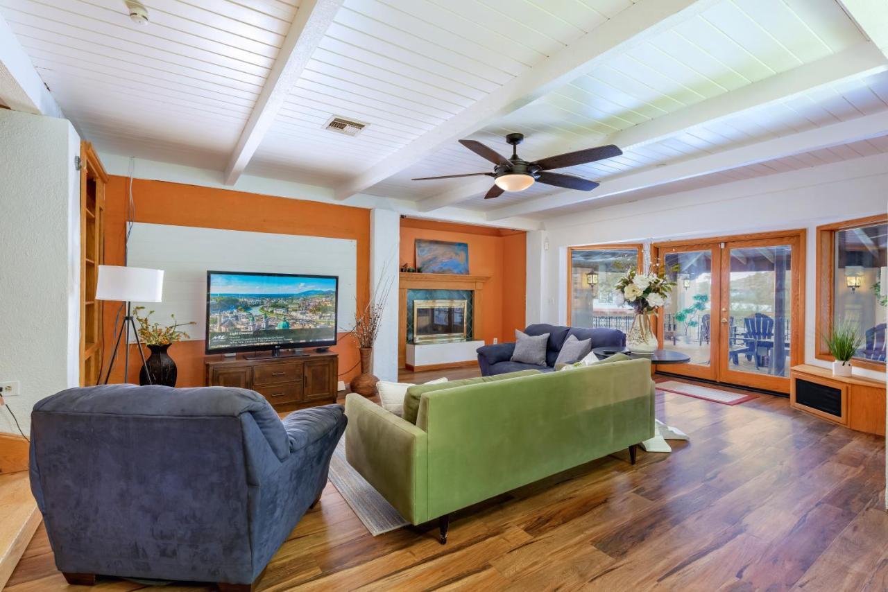 Smart Solution - Individual Private Bed-Pods In Gorgeous Shared Space - Women Only Dorm In Room 5 - Coed House - Full-Sized Mattresses In Individual Pods - With Built-In Private Storage - Gorgeous Shared Room - Affordable Luxury - Sparrow House Phoenix Exterior photo